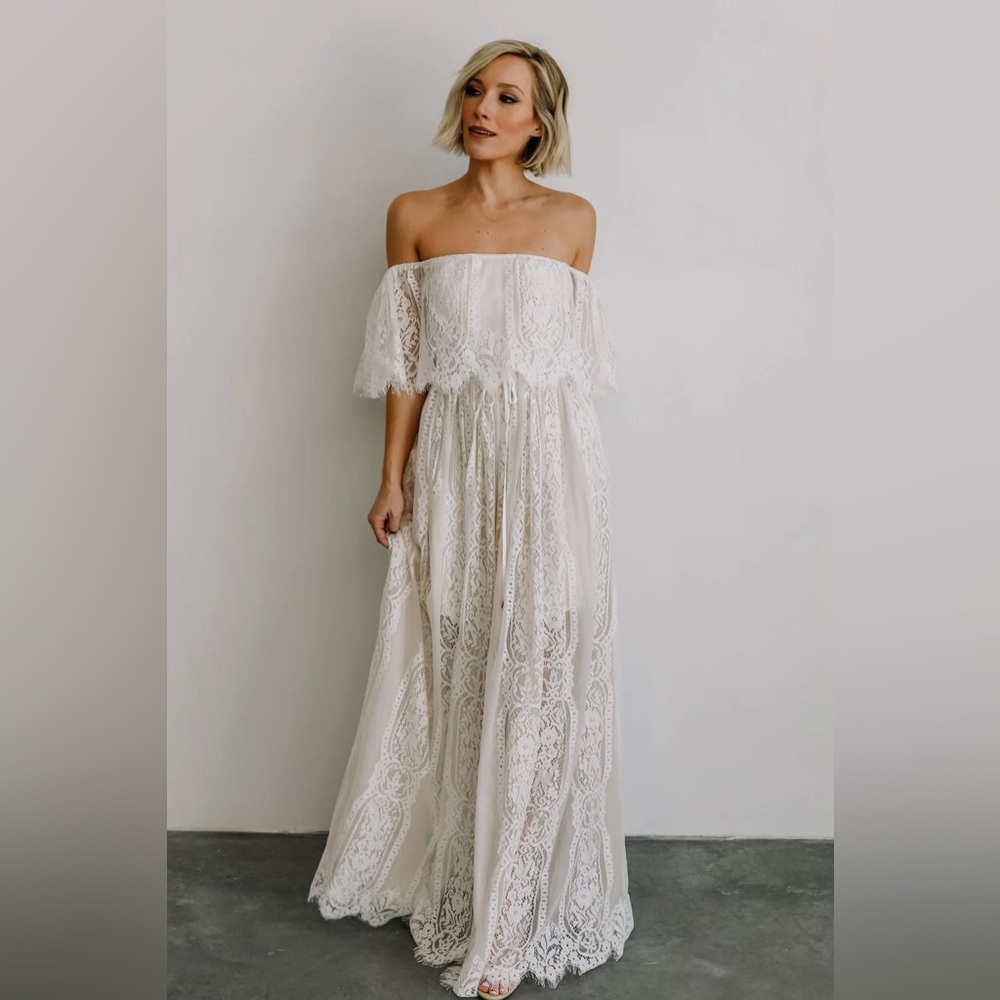 Baltic Born Lace Maxi-dress size small